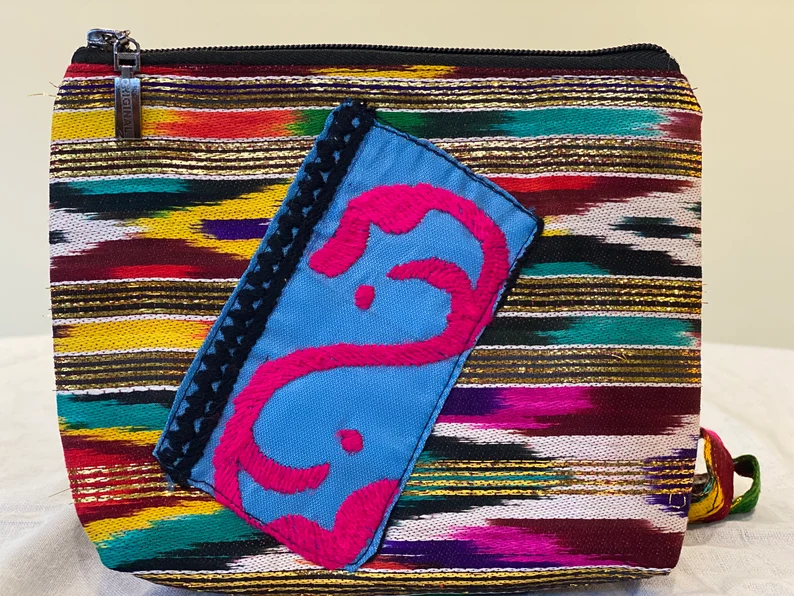 Oinacha - Mirror. The embroidery wallet for ladies with vintage fabric - Image 3