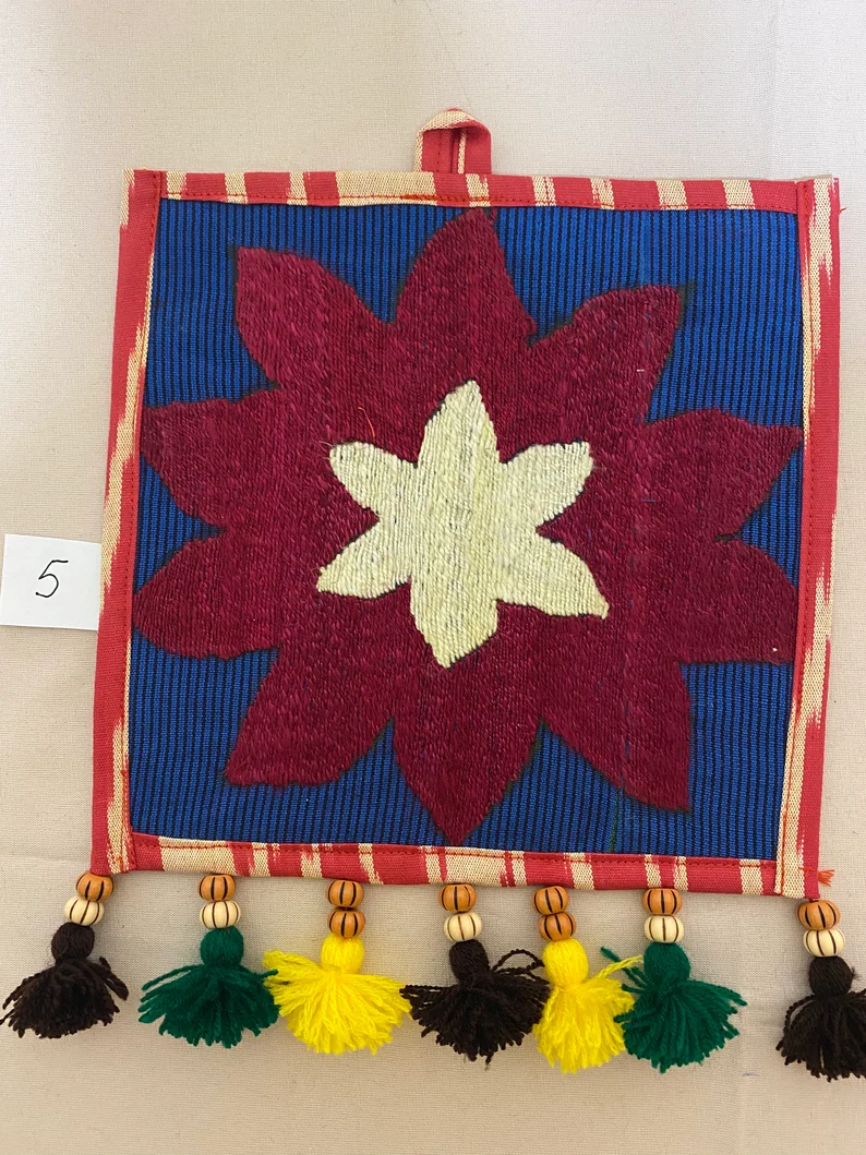 Flowers. Embroidery picture - Image 4