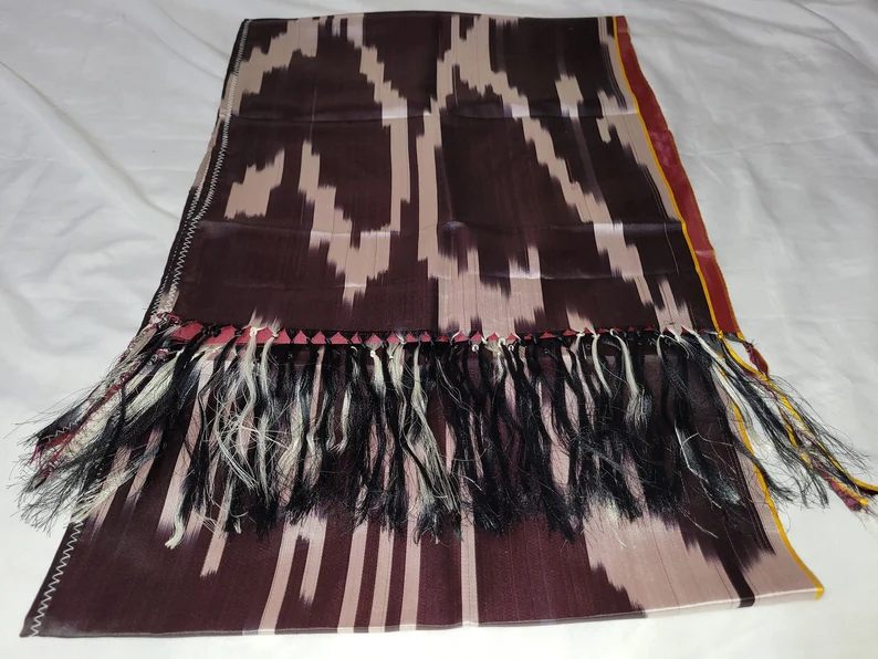 Elegant Antique Silk Scarf "Shomu Sahar" - Image 3