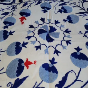 Suzani ""Anor" - Embroidered table cloth